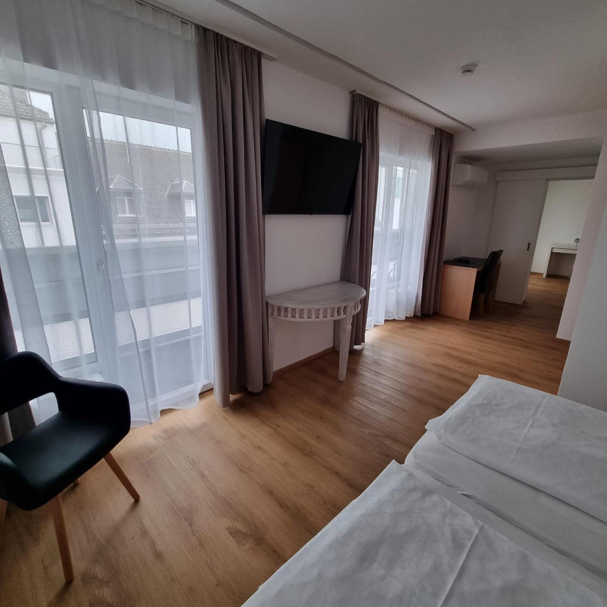 Hotel Central Брегенц Экстерьер фото