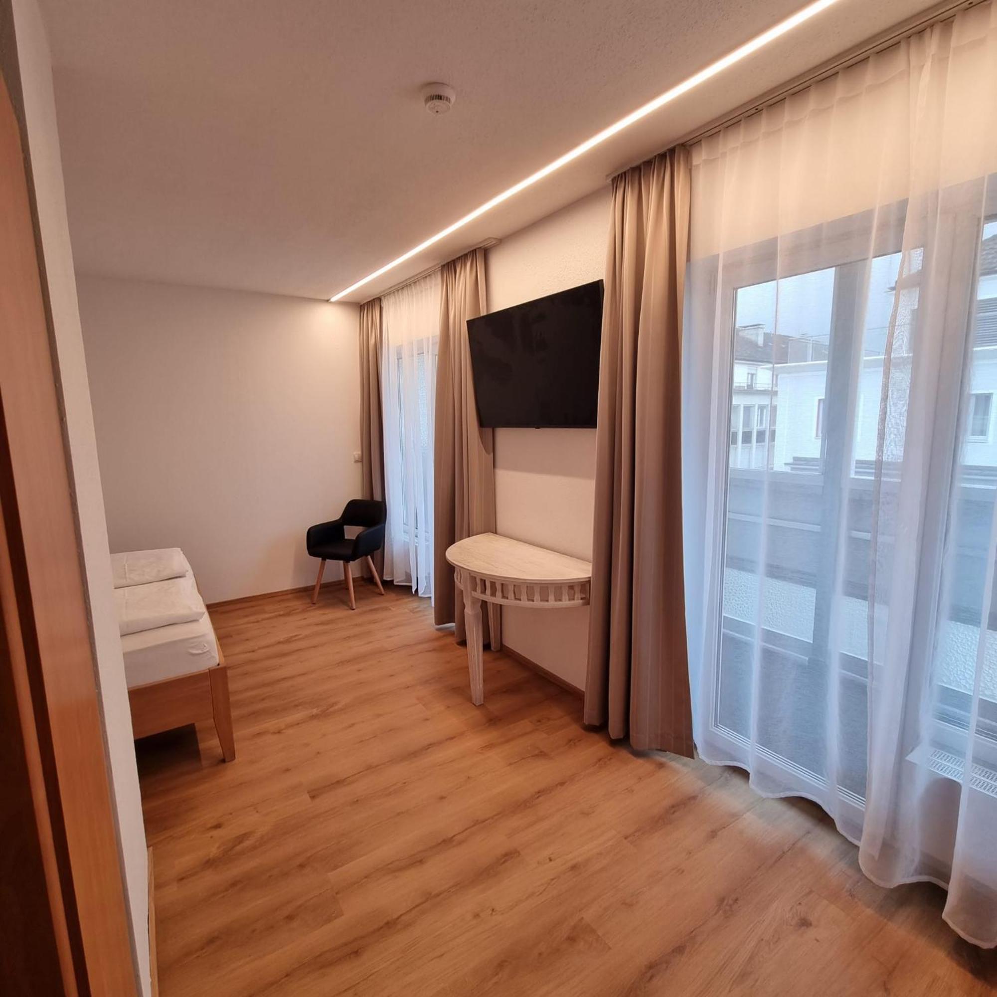 Hotel Central Брегенц Экстерьер фото