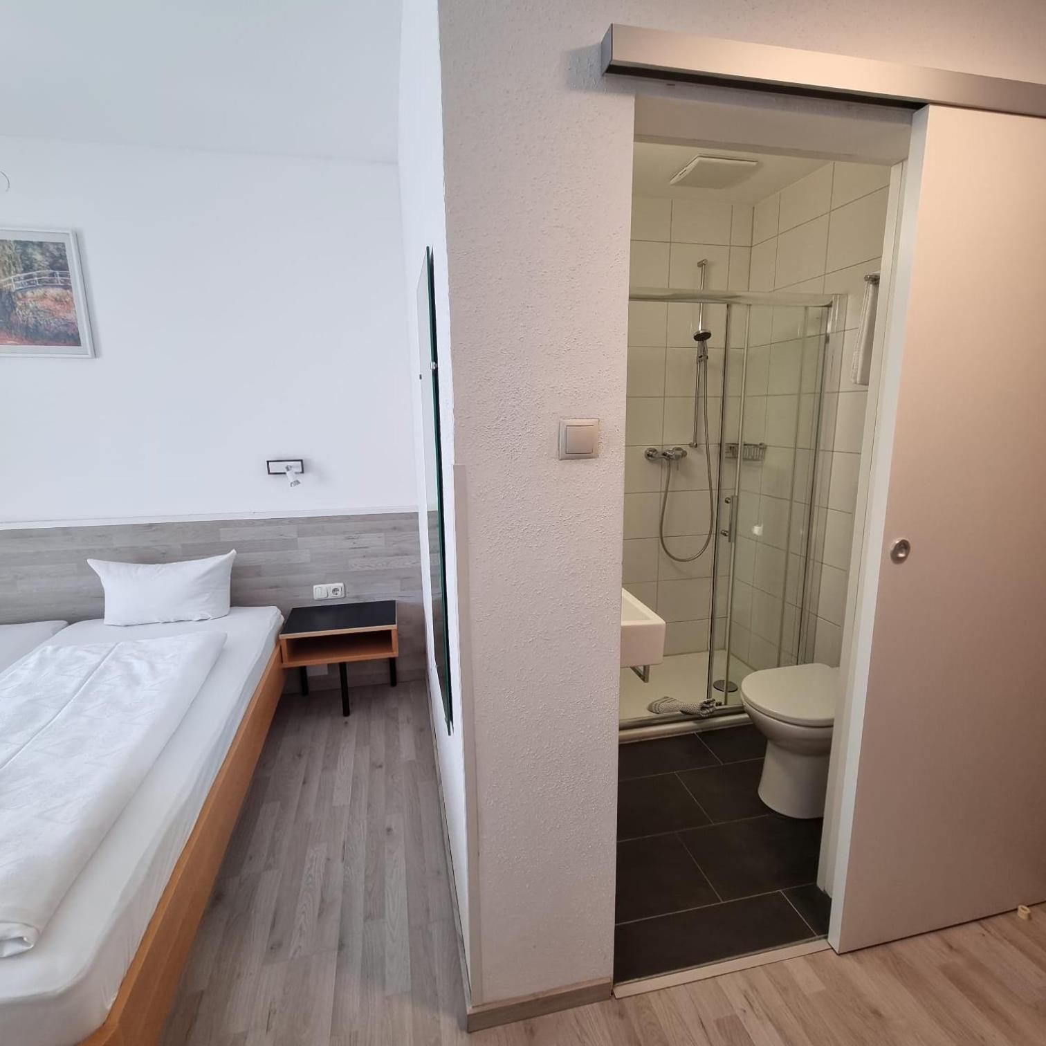 Hotel Central Брегенц Экстерьер фото